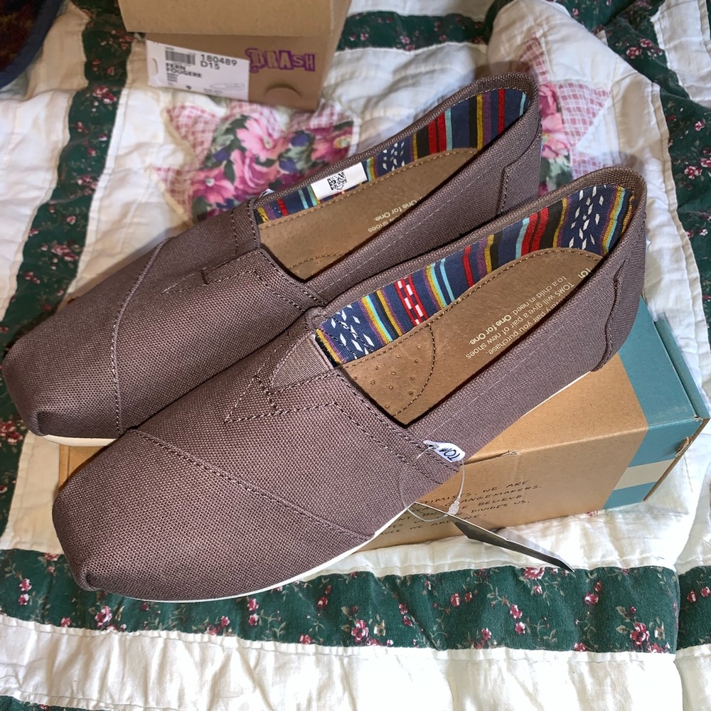 TOMS